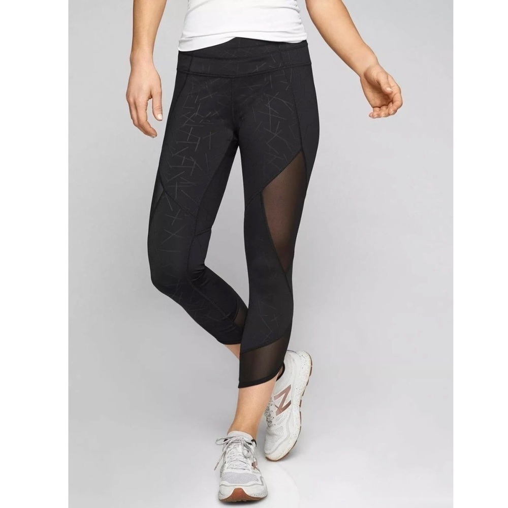 NWT Athleta Angle Aura Sonar Capri leggings XXS